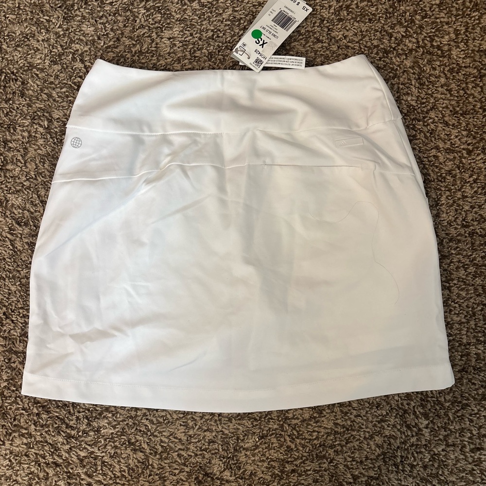 Adidas Women's Skirt in White Golf/Tennis